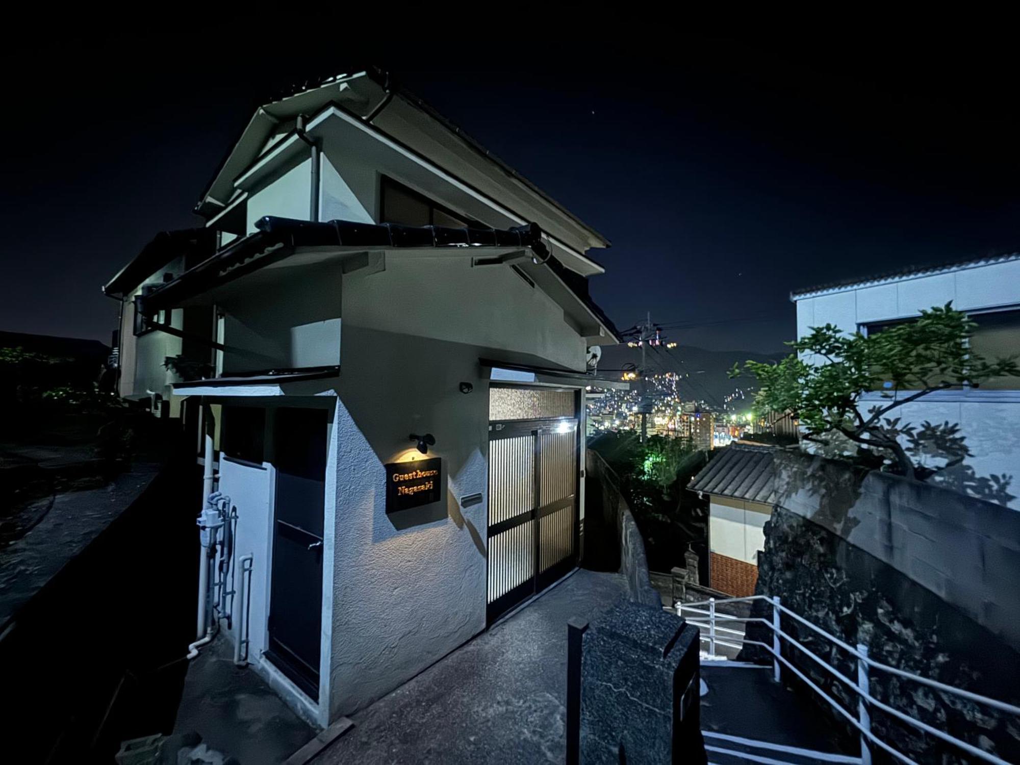Guest House Nagasaki 2 御船蔵の我が家 2 Eksteriør billede