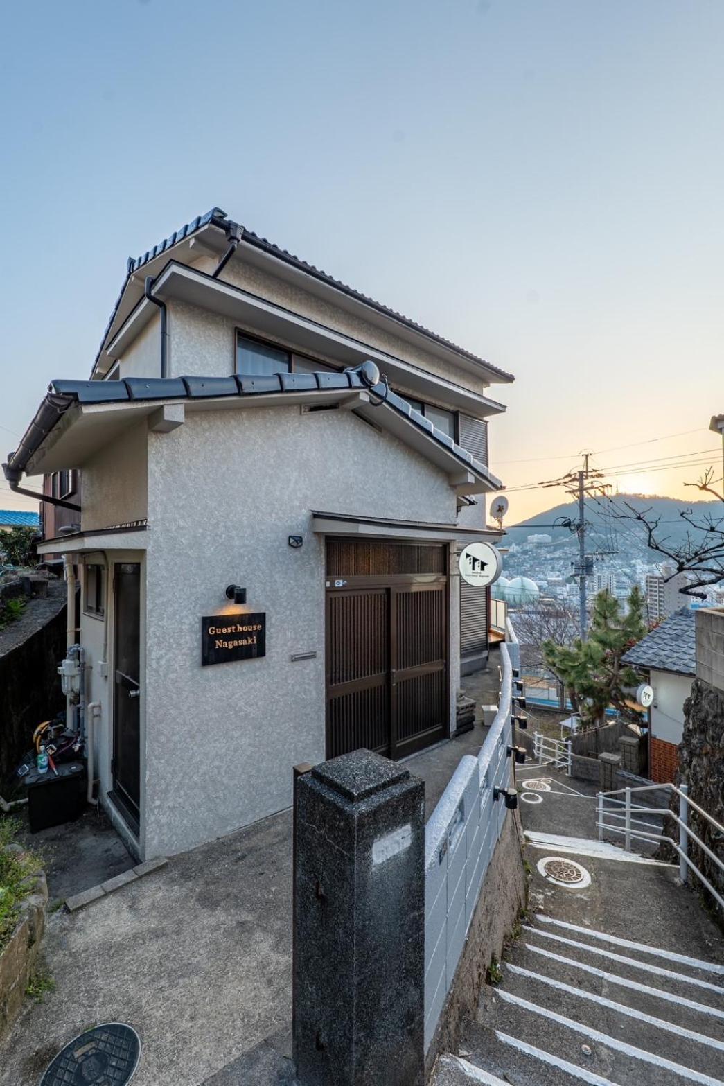 Guest House Nagasaki 2 御船蔵の我が家 2 Eksteriør billede